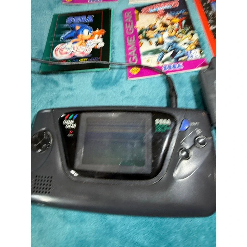 Sega Game Gear Handheld Console Bundle Streets of Rage 2 Sonic Chaos Case Manual